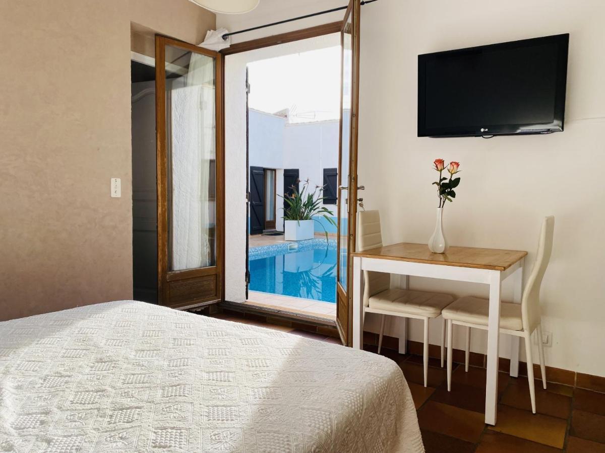 Villa Le Patio Bleu à La Crau Chambre photo