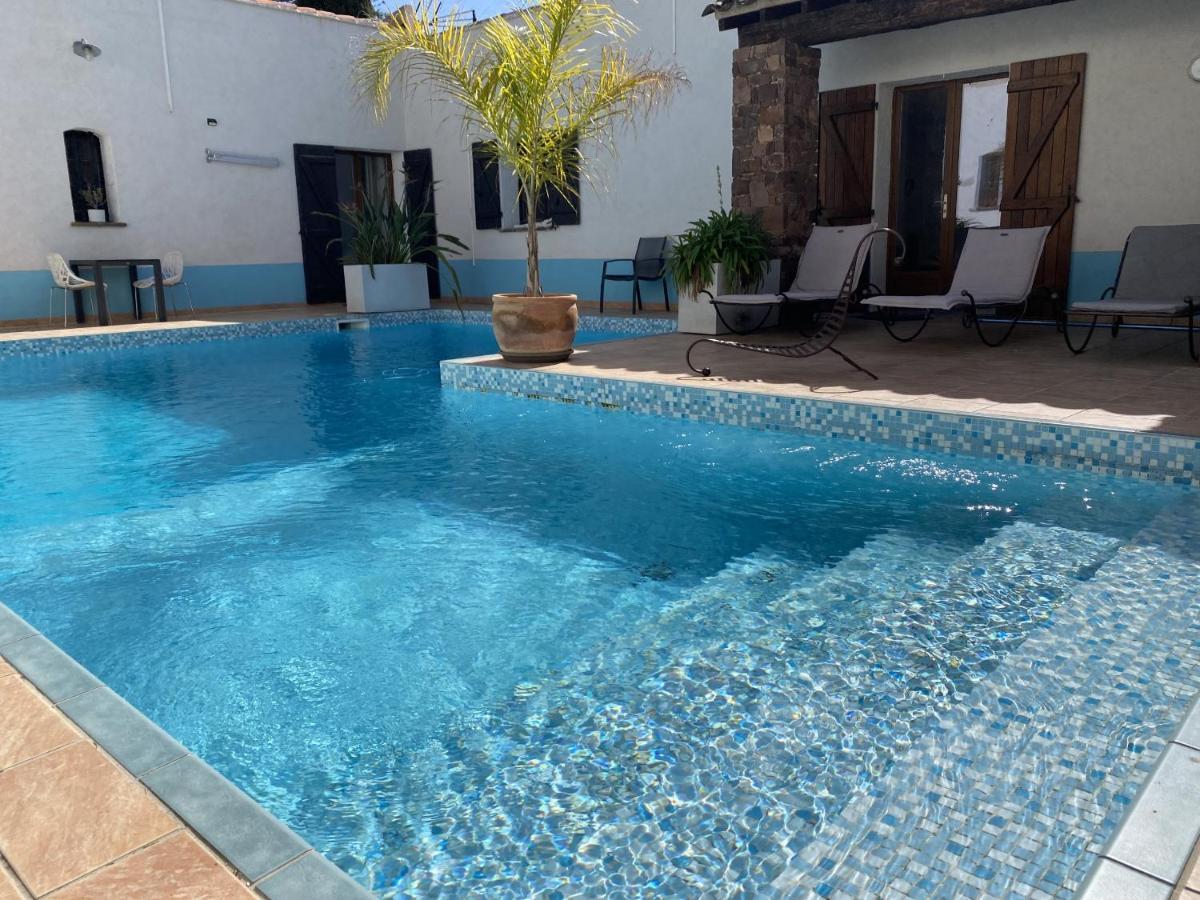 Villa Le Patio Bleu à La Crau Extérieur photo
