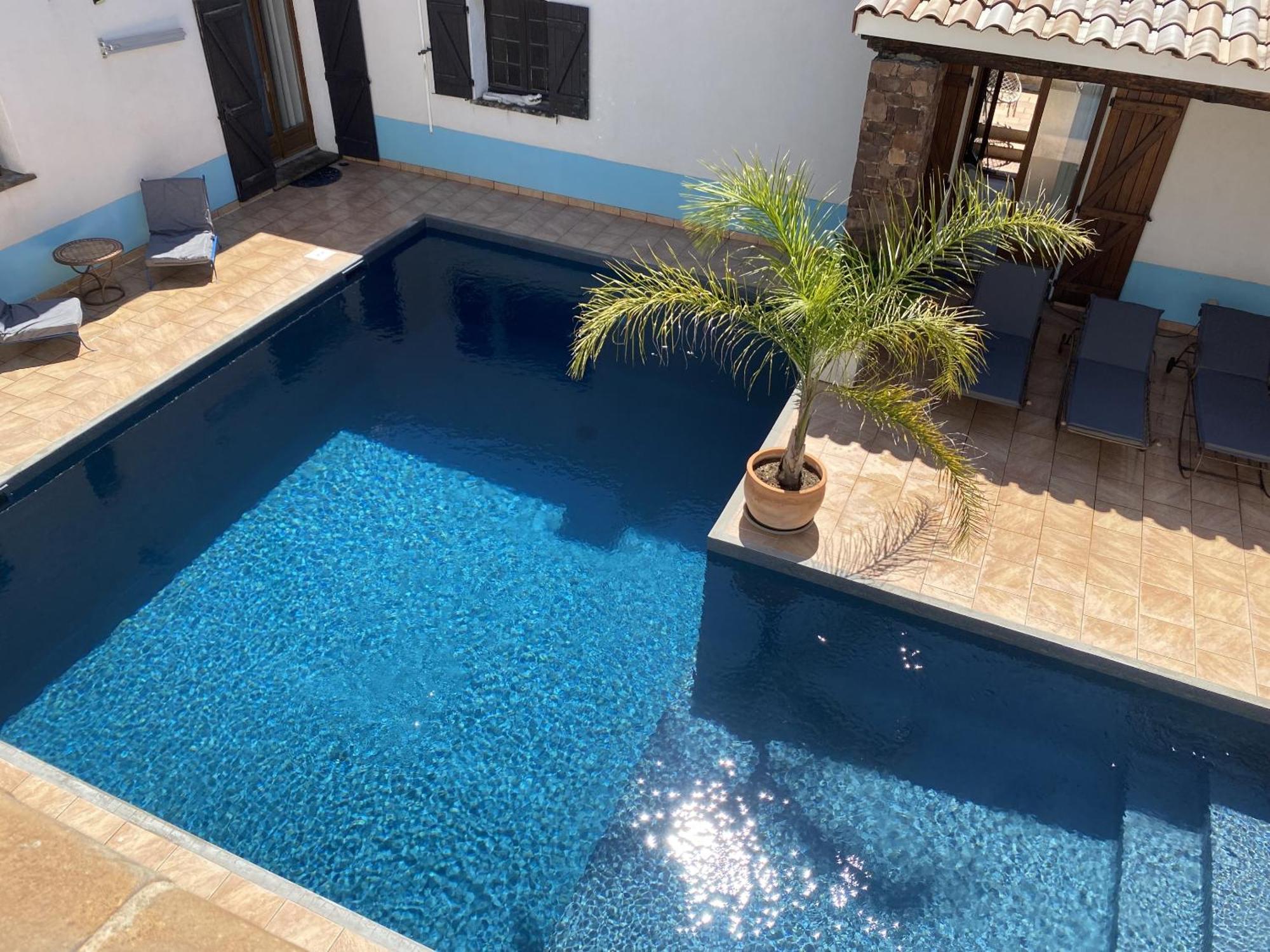 Villa Le Patio Bleu à La Crau Extérieur photo